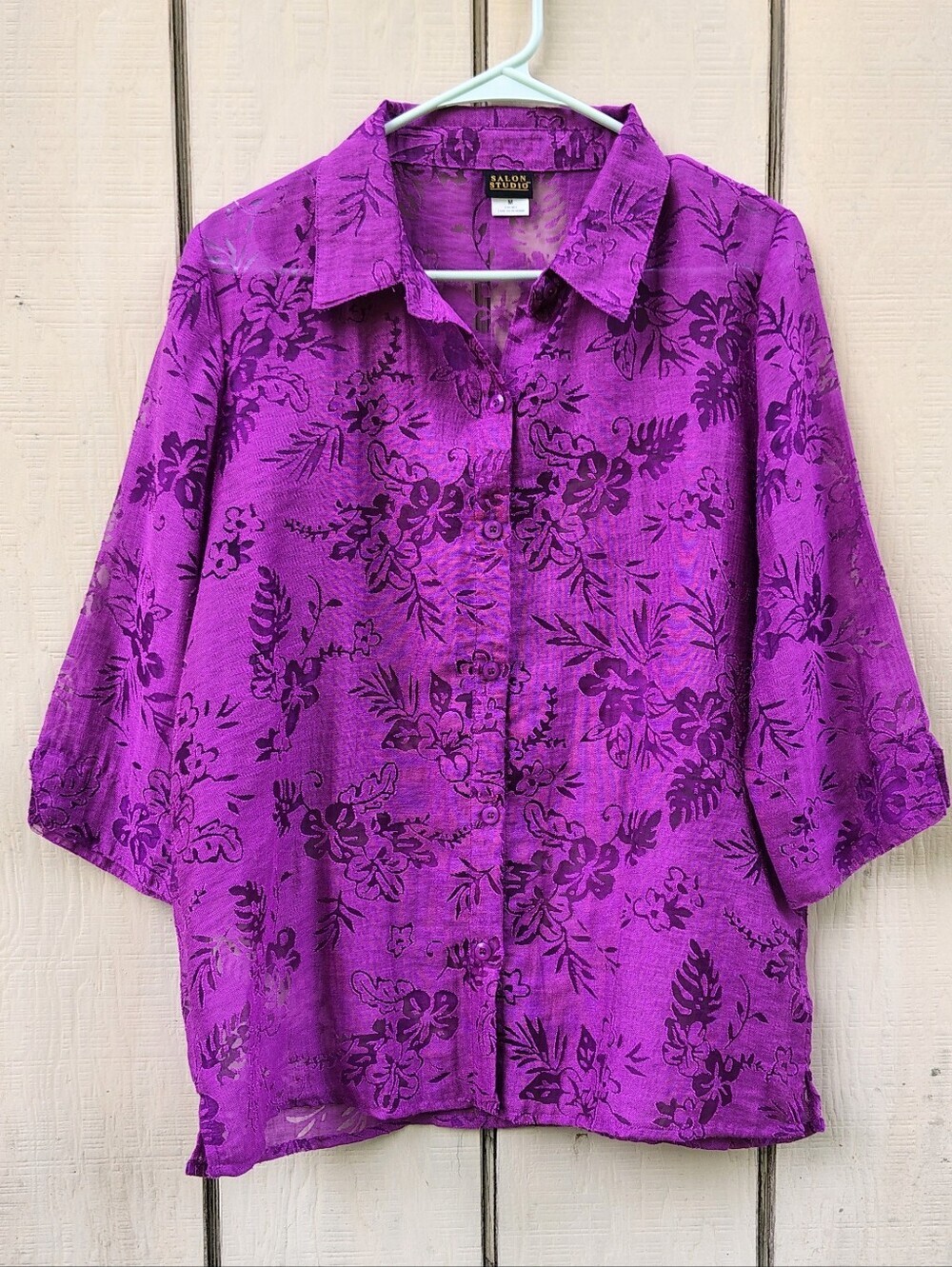 Salon Studio Women's Burnout Button Front Top Size Medium Purple Floral Textured